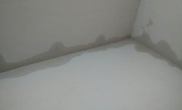 冬天頂樓排氣孔滲水怎么整？大晶教您2招！